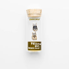 Cargar imagen en el visor de la galería, Pendientes chicas con poder / Girl power earrings