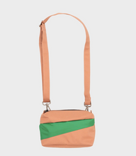 Cargar imagen en el visor de la galería, Susan Bijl Bolso Bum Bag - pequeño