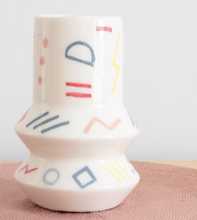 Cargar imagen en el visor de la galería, Temple ceramics florero geo