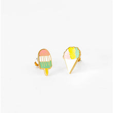Load image into Gallery viewer, Pendientes cono de helado y polo / Earrings
