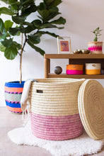 Cargar imagen en el visor de la galería, Canasta Con tapa lavandería / Laundry basket with lid
