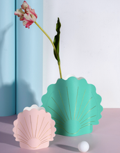 Cargar imagen en el visor de la galería, Jarron de papel Hera /paper flower vase

