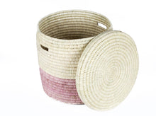 Cargar imagen en el visor de la galería, Canasta Con tapa lavandería / Laundry basket with lid
