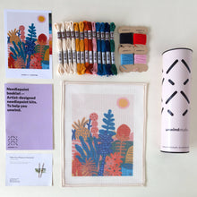 Load image into Gallery viewer, Kit de bordado Garden of joy / needlepoint kit
